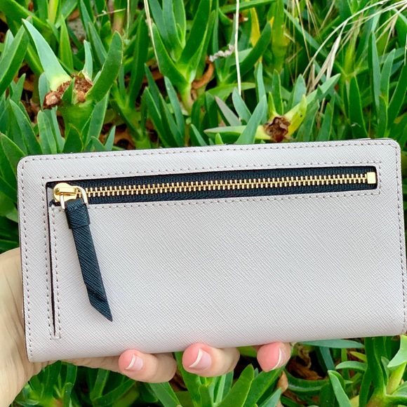 KATE SPADE Large Slim Bifold Wallet - Picture 4 of 6